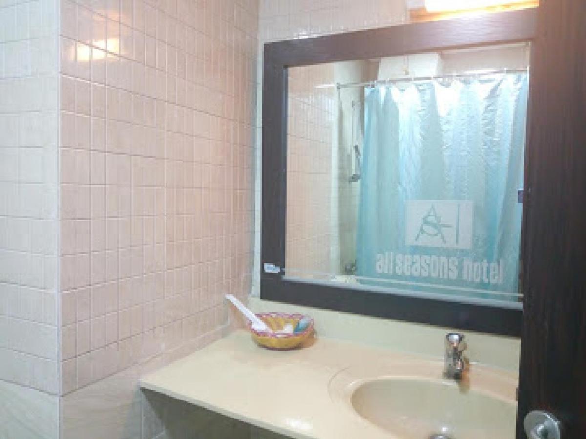 Room In Lodge - All Seasons Hotel-Owerri Extérieur photo